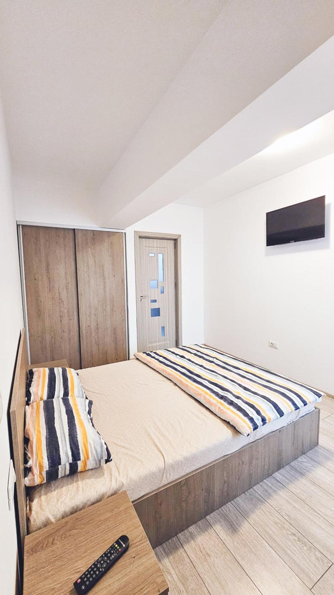 Apartament Dem Radulescu 3 Camere! Râmnicu Vâlcea 外观 照片