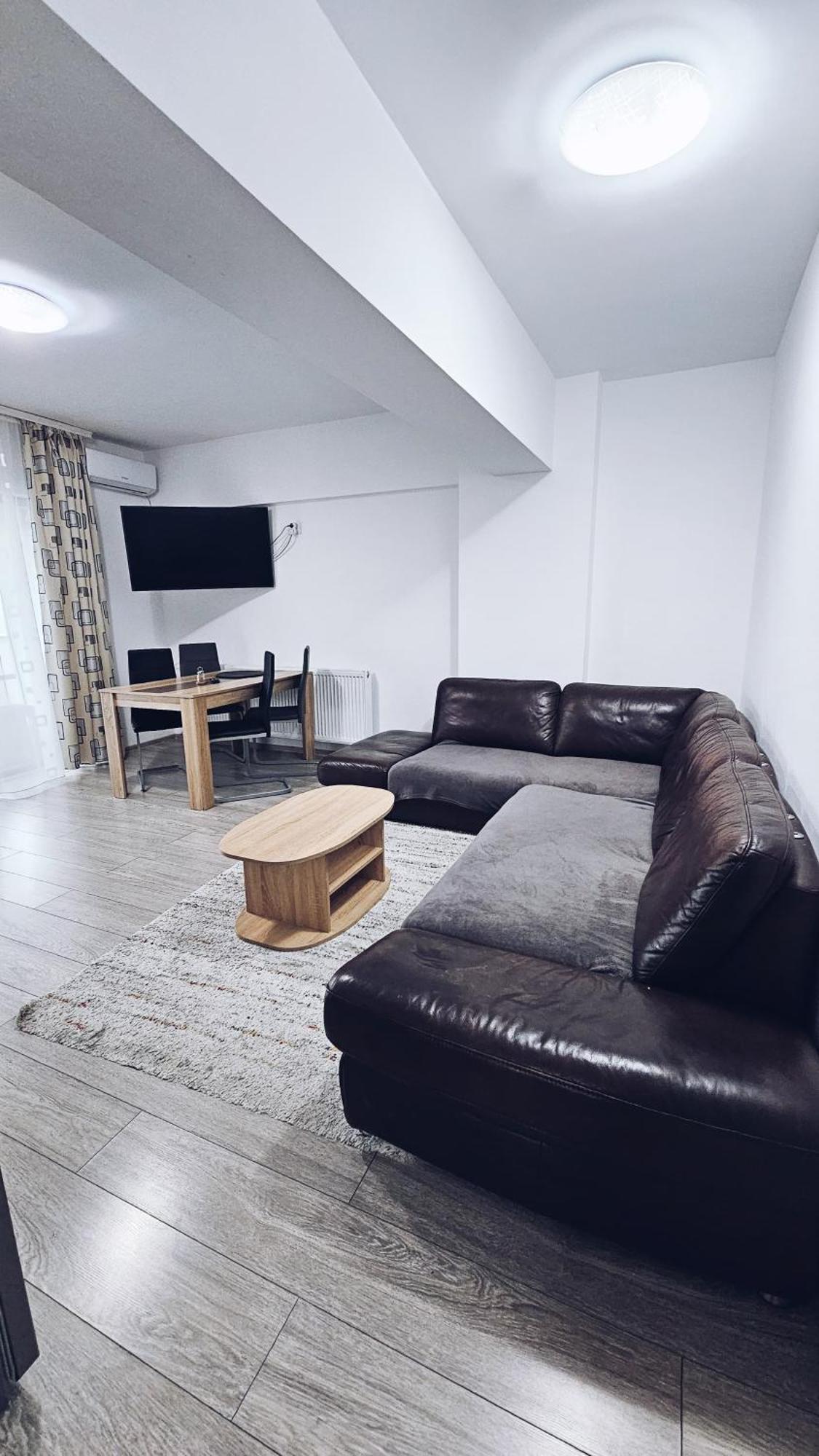 Apartament Dem Radulescu 3 Camere! Râmnicu Vâlcea 外观 照片