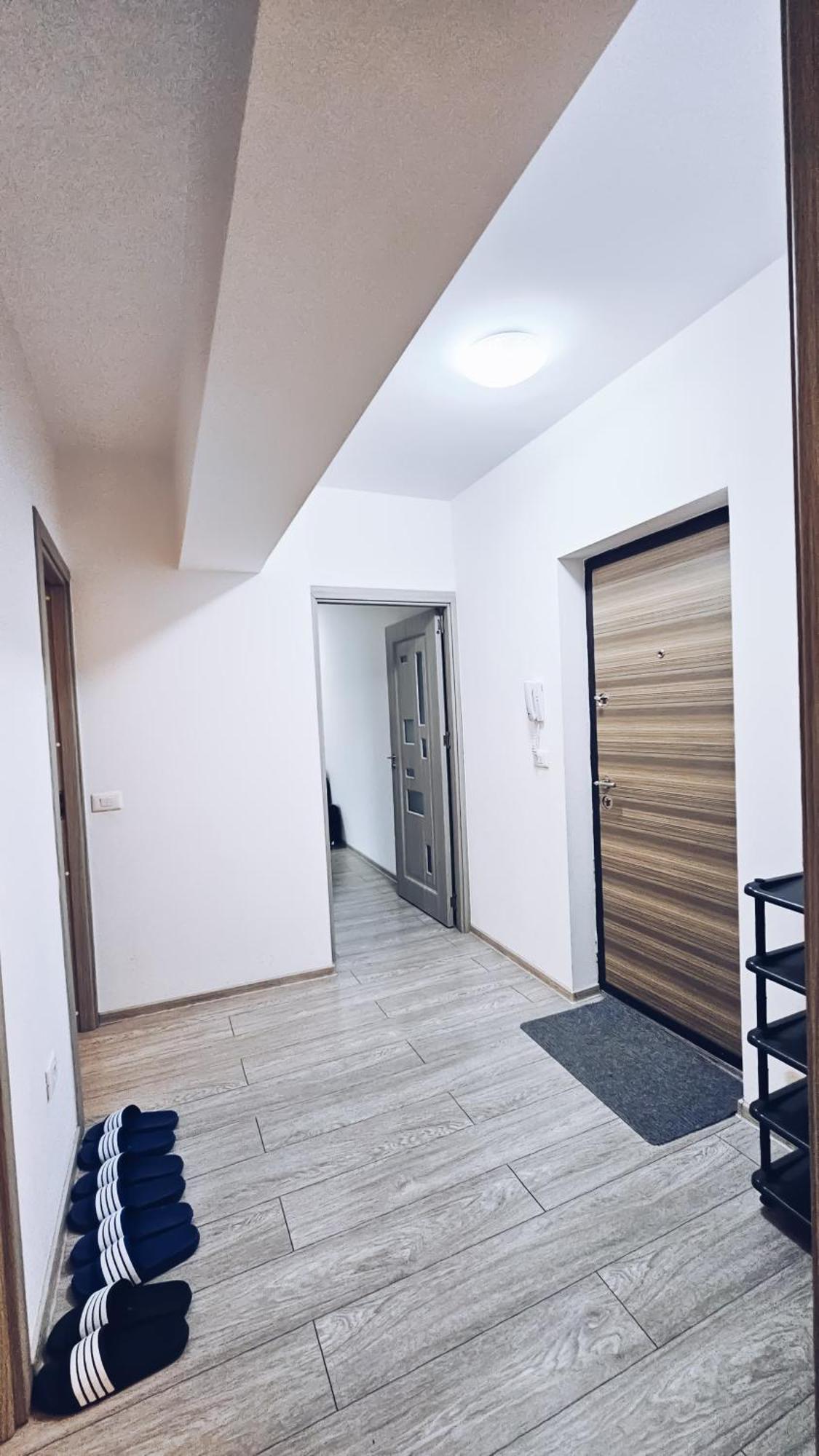 Apartament Dem Radulescu 3 Camere! Râmnicu Vâlcea 外观 照片