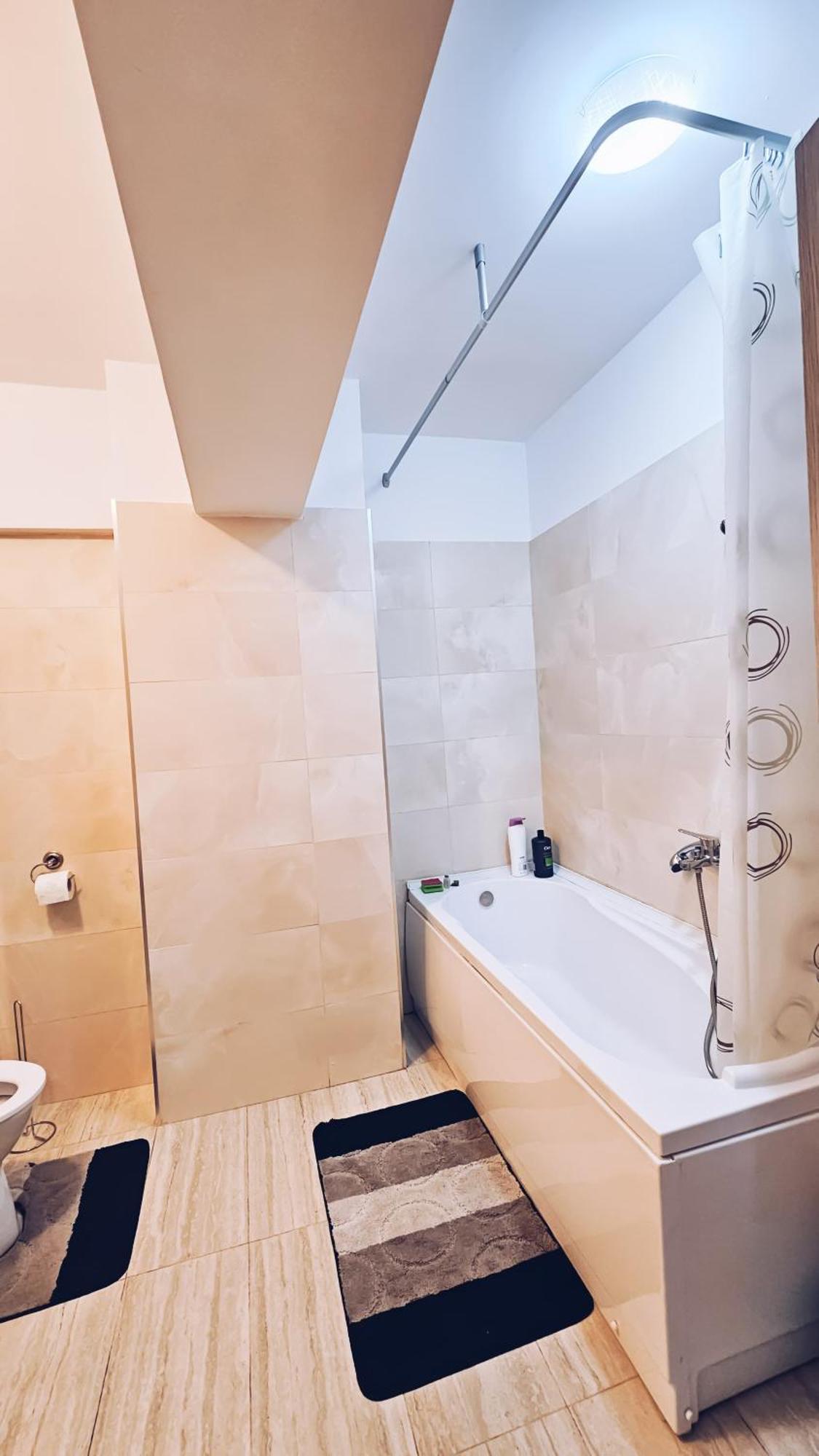 Apartament Dem Radulescu 3 Camere! Râmnicu Vâlcea 外观 照片